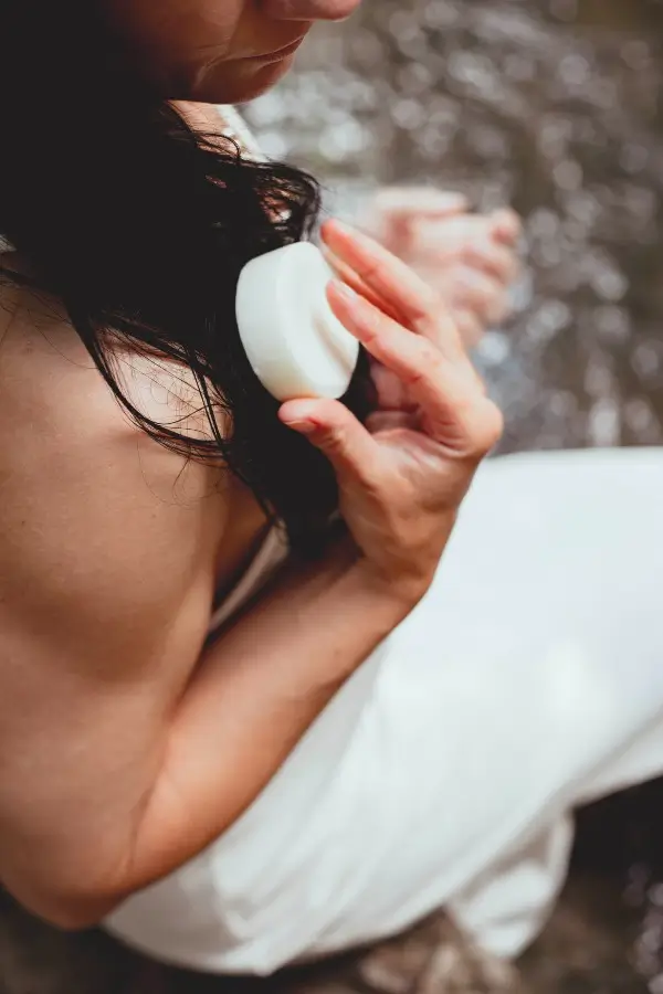 https://vegan-test.lionssolution.com/wp-content/uploads/2021/03/cietie-produkti-matu-kopsanai.webp